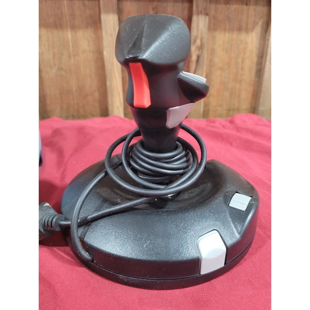 Vintage Gravis Black Hawk joy stick, plays with wind 95 not tested